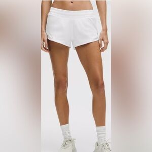 Lululemon Hotty Hot Low-Rise Lined Short 2.5" White Size 12